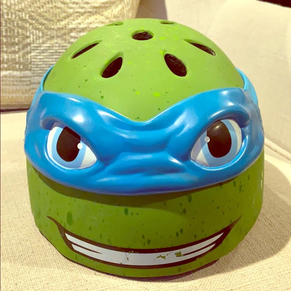 Ninja Turtle boy helmet